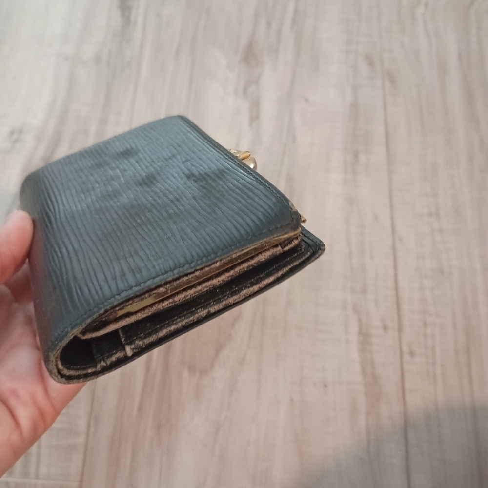 Louis Vuitton LV Epi Porte-Monnaie Viennois Bifold Wallet Noir Men - Picture 6 of 16